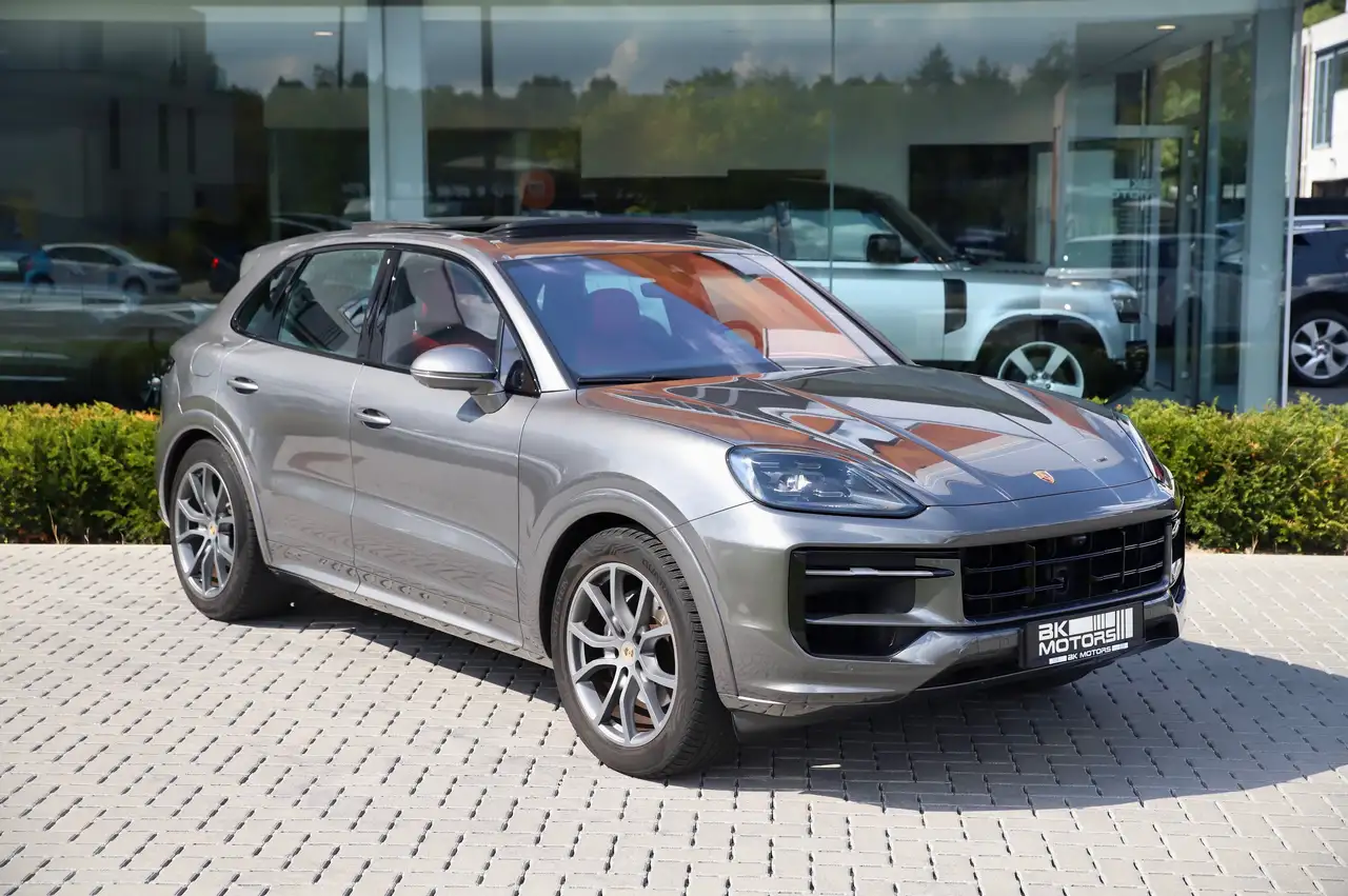 2023 Porsche Cayenne 3.0 Turbo V6 - Pano - 360 - PDLS - Air Suspension - ACC - Ambiant - ..., photograph 2