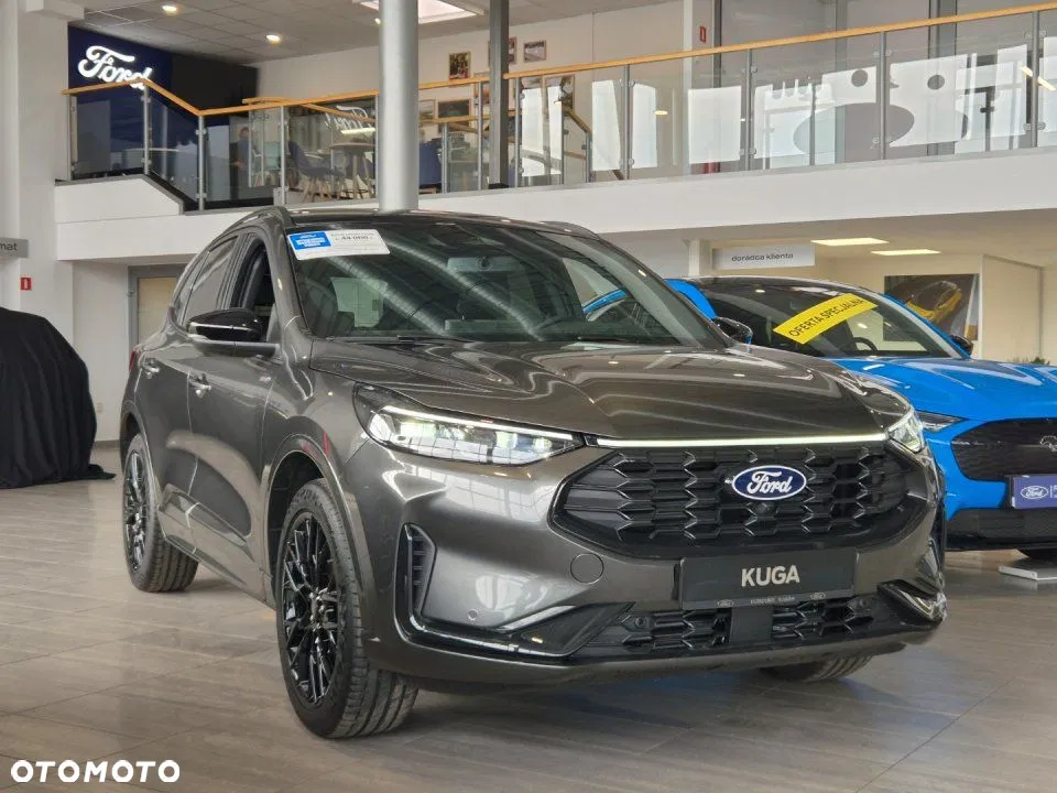 2025 Ford Kuga, photograph 4