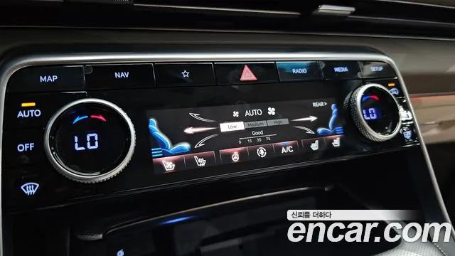 Genesis GV80 2.5T Gasoline AWD — photo 1 of 32