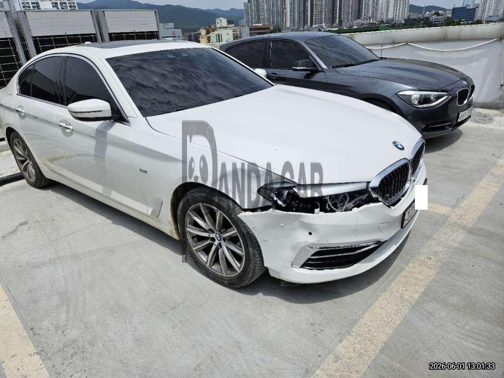 2018 BMW 520i, photograph 4