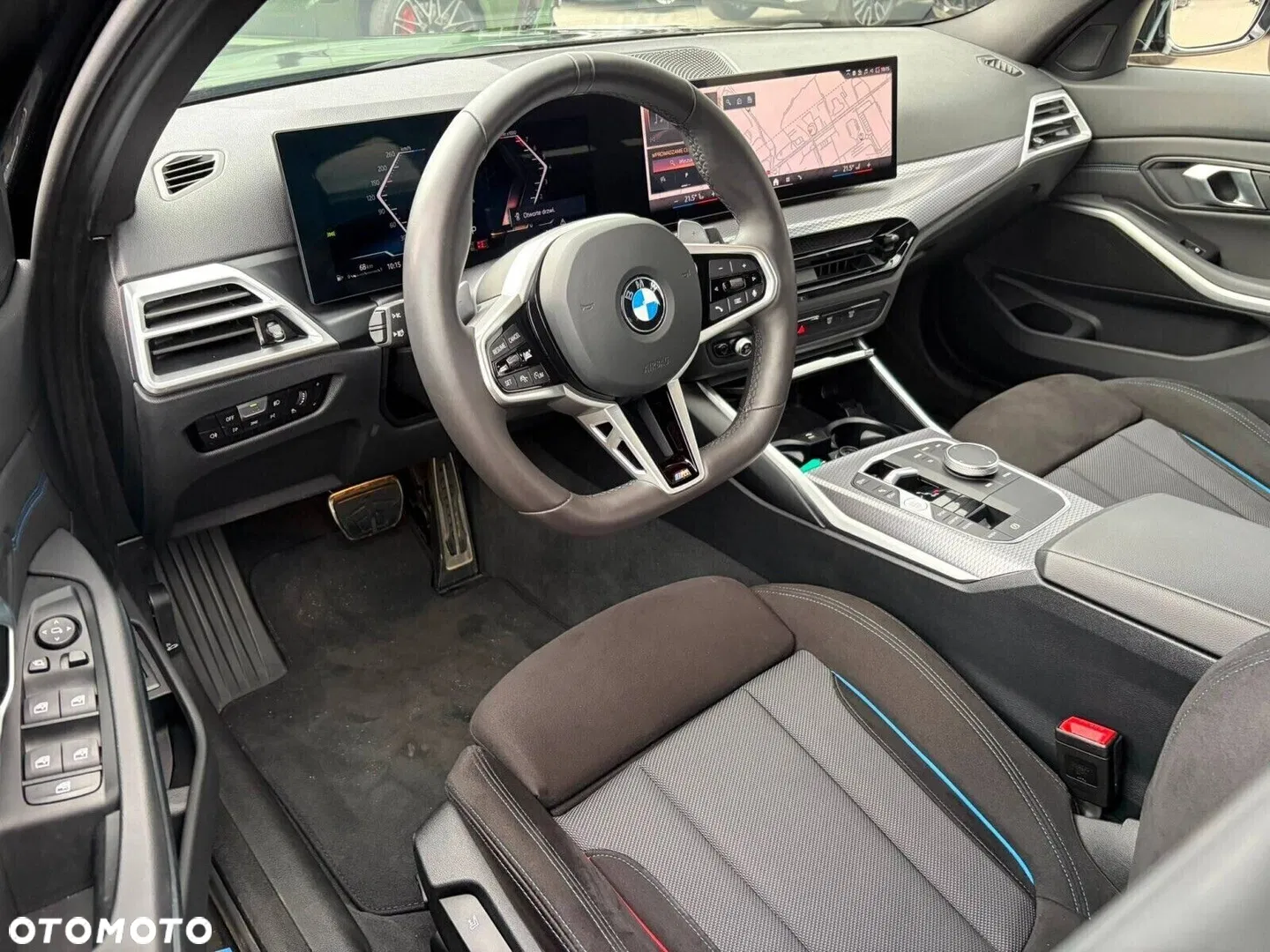 2025 BMW Seria 3 330i xDrive M Sport sport, photograph 11