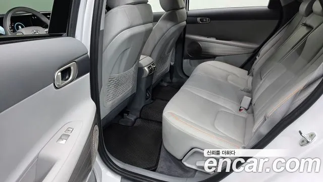 2022 Hyundai Nexo Premium, photograph 5