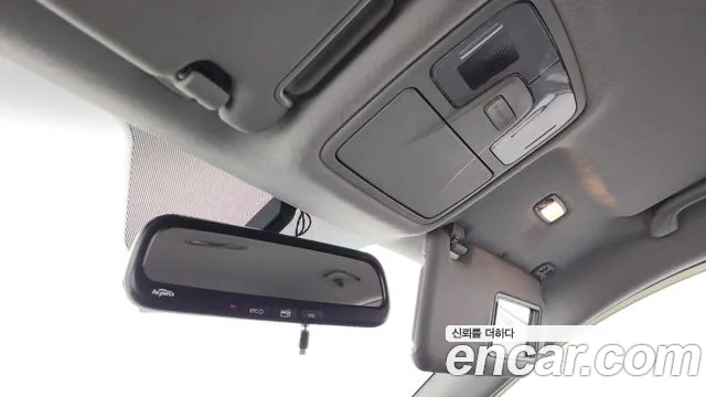 2011 Hyundai Tucson Diesel 2WD LX20, photograph 5