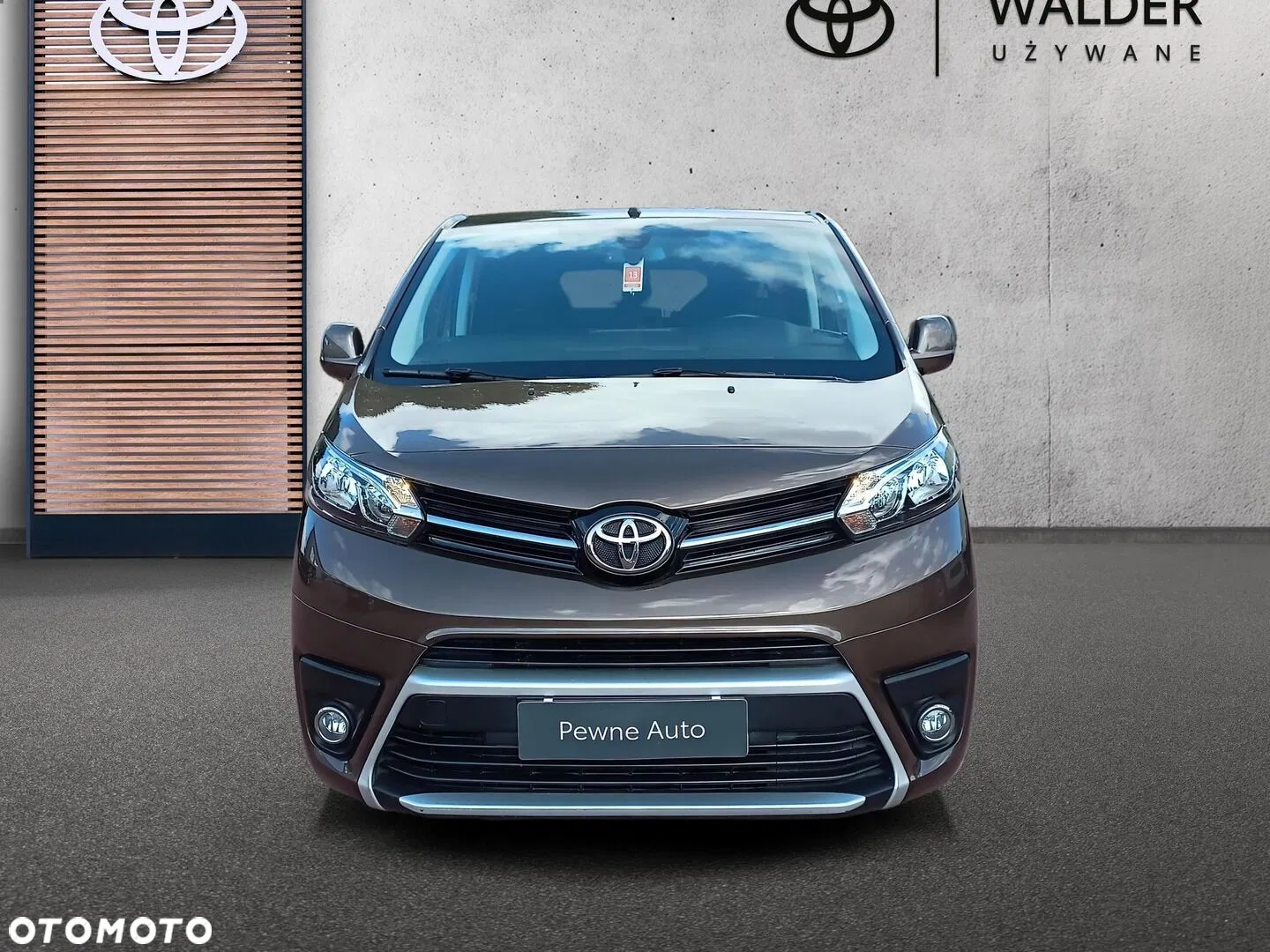 2024 Toyota Proace Verso 2.0 D4-D Long Business, photograph 4