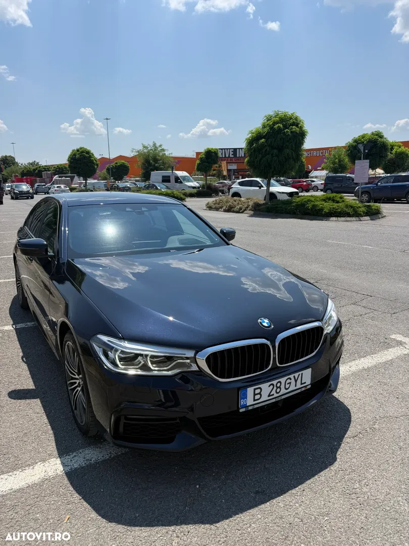 2019 BMW Seria 5, photograph 1