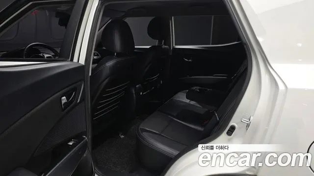 2018 KG_Mobility_Ssangyong TIBOLI Gear Edition 2WD, photograph 10