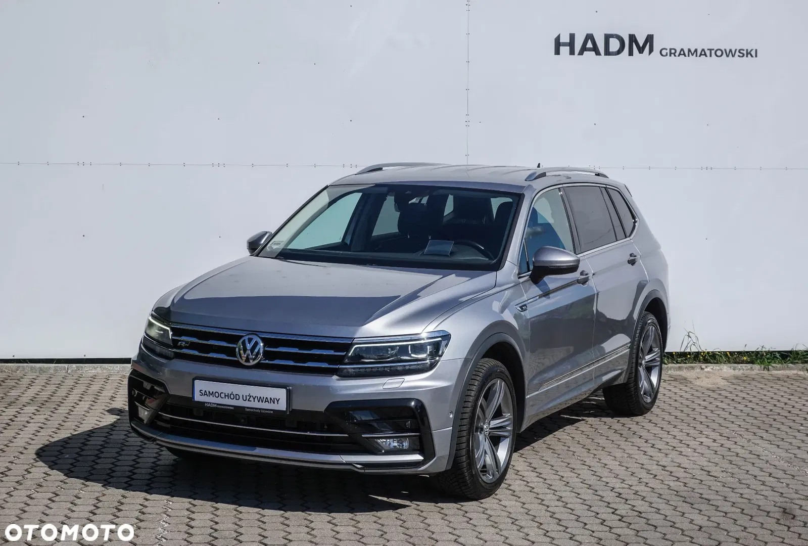 2020 Volkswagen Tiguan Allspace 2.0 TSI 4Mot R-Line DSG, photograph 3