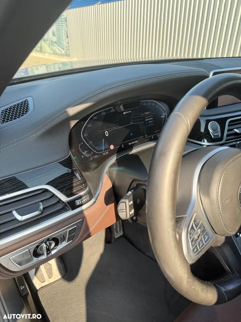 2019 BMW Seria 7 745Le xDrive AT PHEV, photograph 11