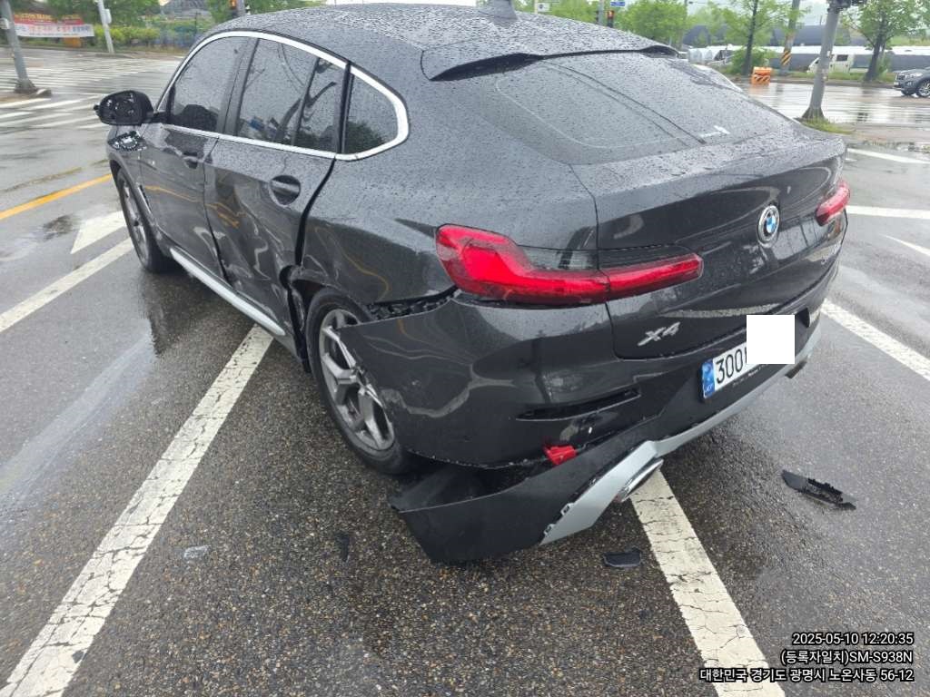 2024 BMW X4 xDrive20i, photograph 5
