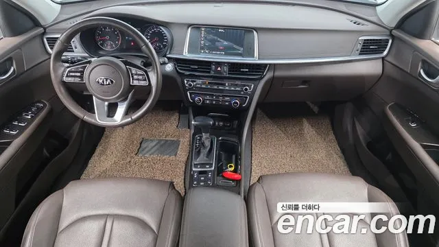 2018 Kia K5 2.0, photograph 1
