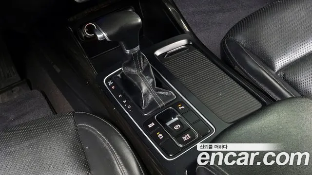 Kia Sorento Diesel 2.0 2WD — photo 1 of 30
