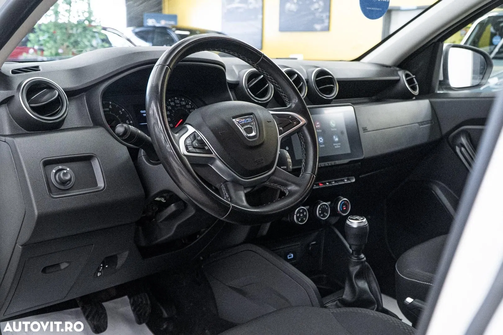 2022 Dacia Duster TCe 150 4WD Comfort, photograph 6