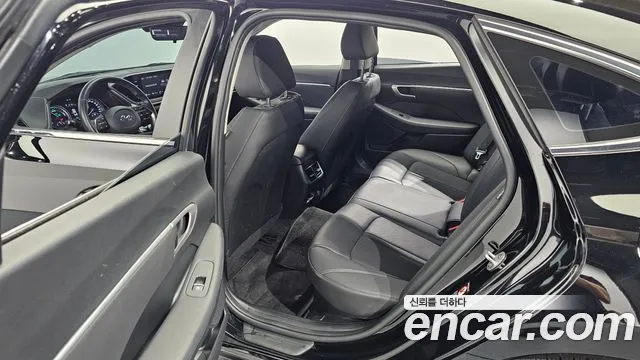 Hyundai Sonata Modern — photo 1 of 30