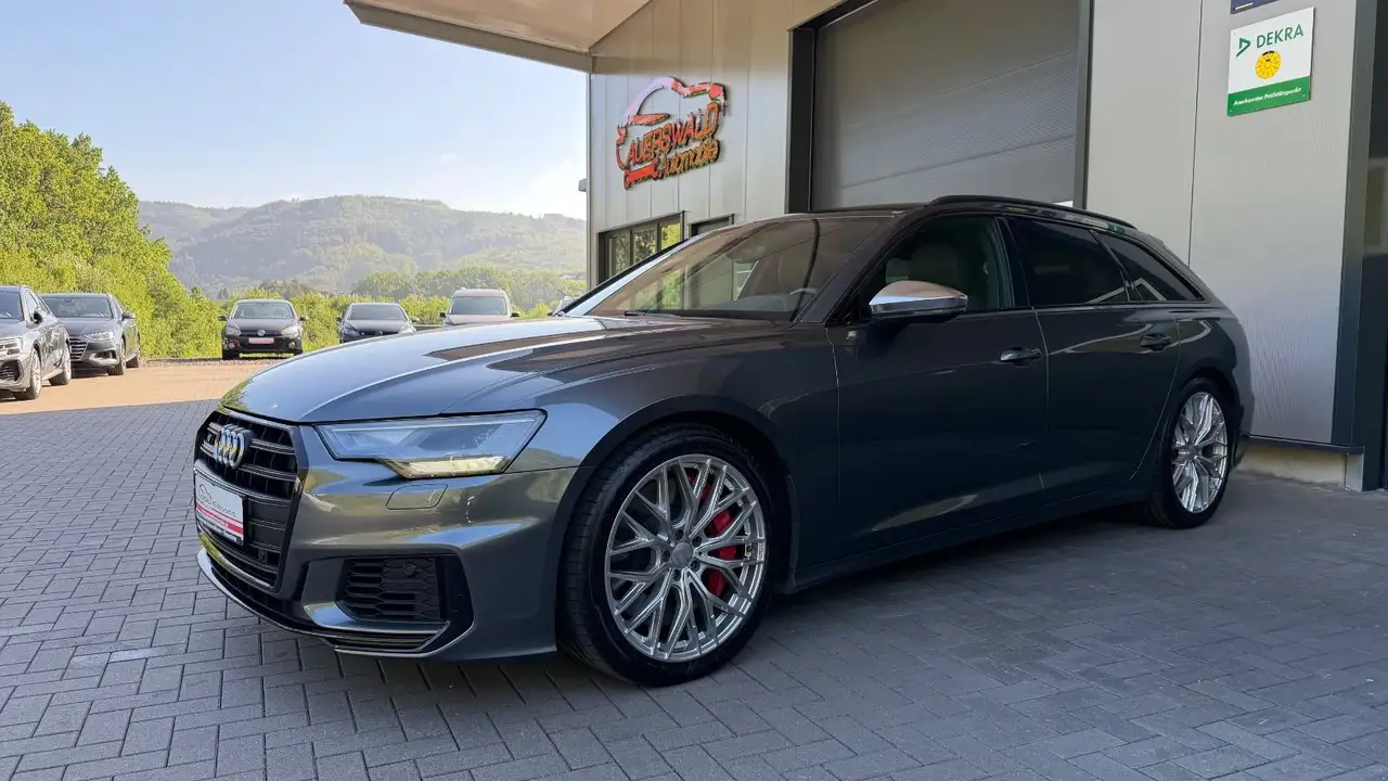 2019 Audi S6 Avant 3.0 TDI quattro BLACK S Line *App *AHK, photograph 4