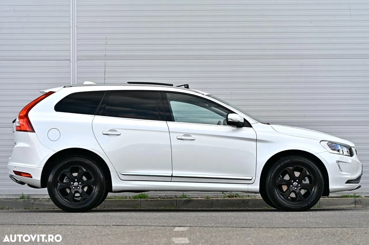 2015 Volvo XC 60 D5 AWD Geartronic Summum, photograph 7