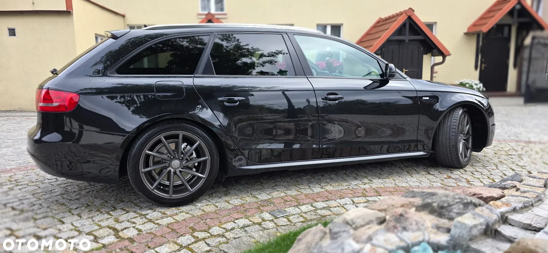 2010 Audi A4 Avant 2.0 TDI Multitronic, photograph 5