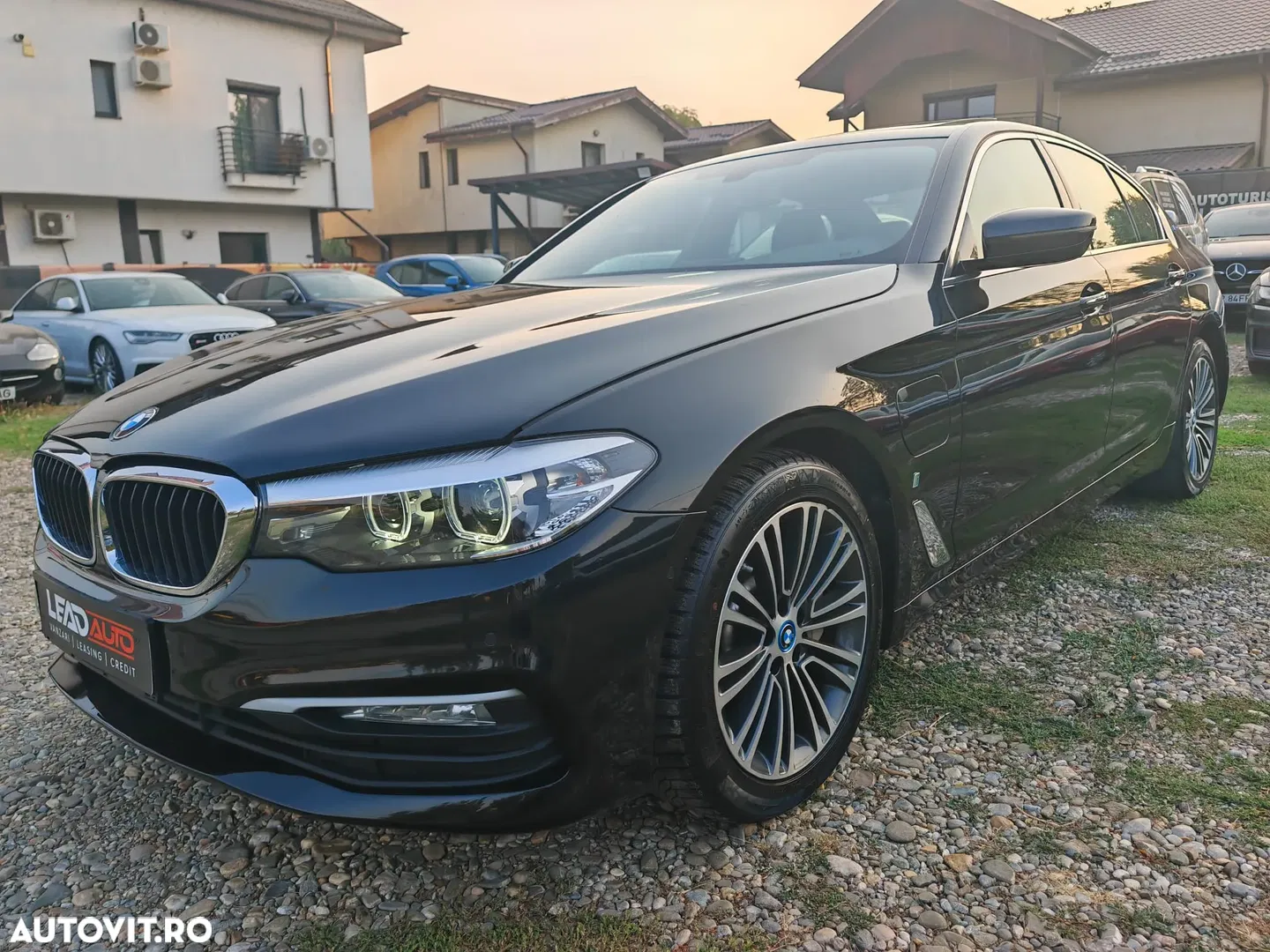 2018 BMW Seria 5, photograph 1