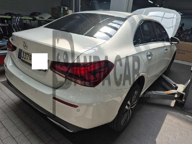 2021 Mercedes-Benz A220 Sedan, photograph 4