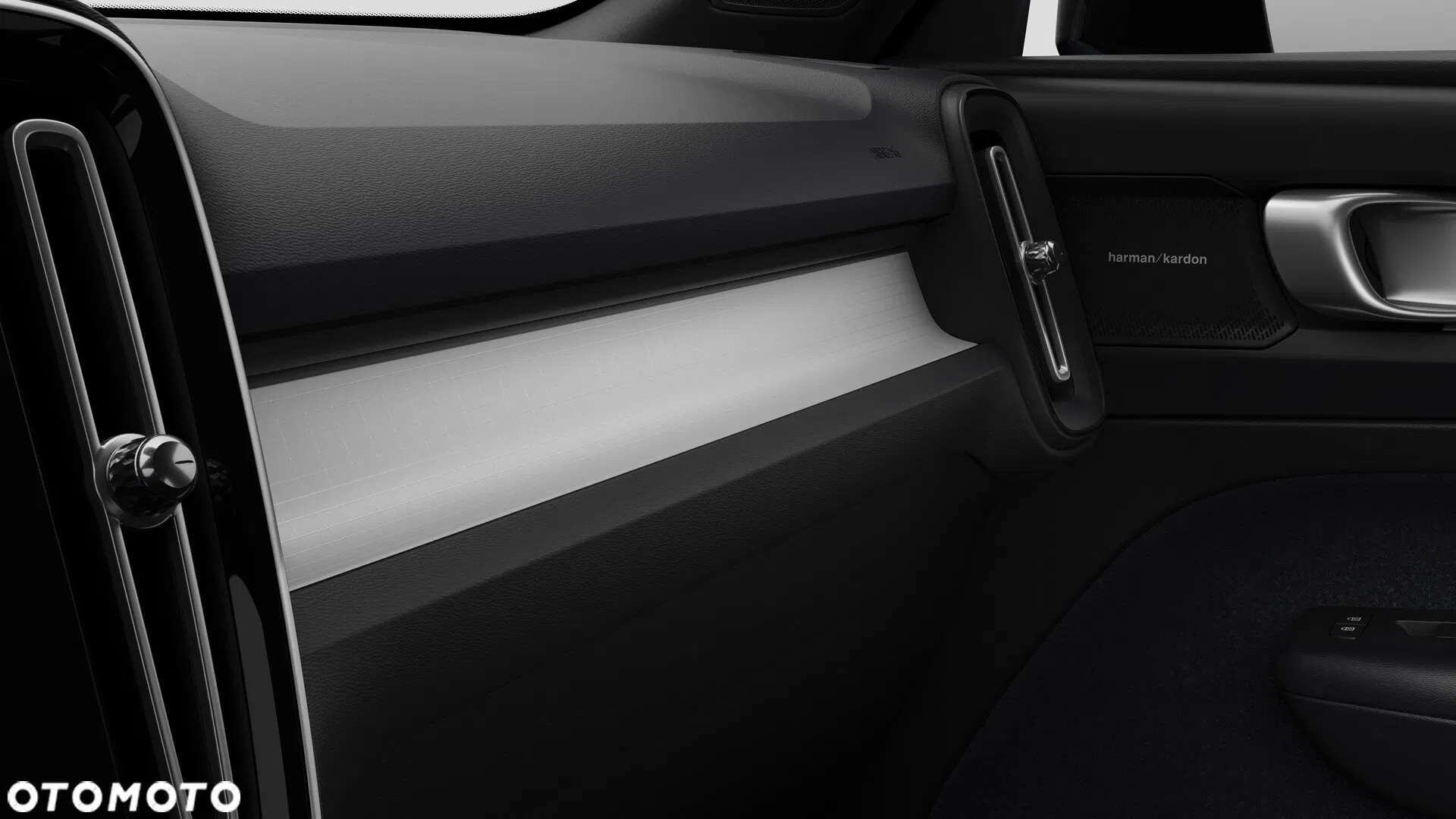 2026 Volvo XC 40 B4 Ultra Black Edition, photograph 9