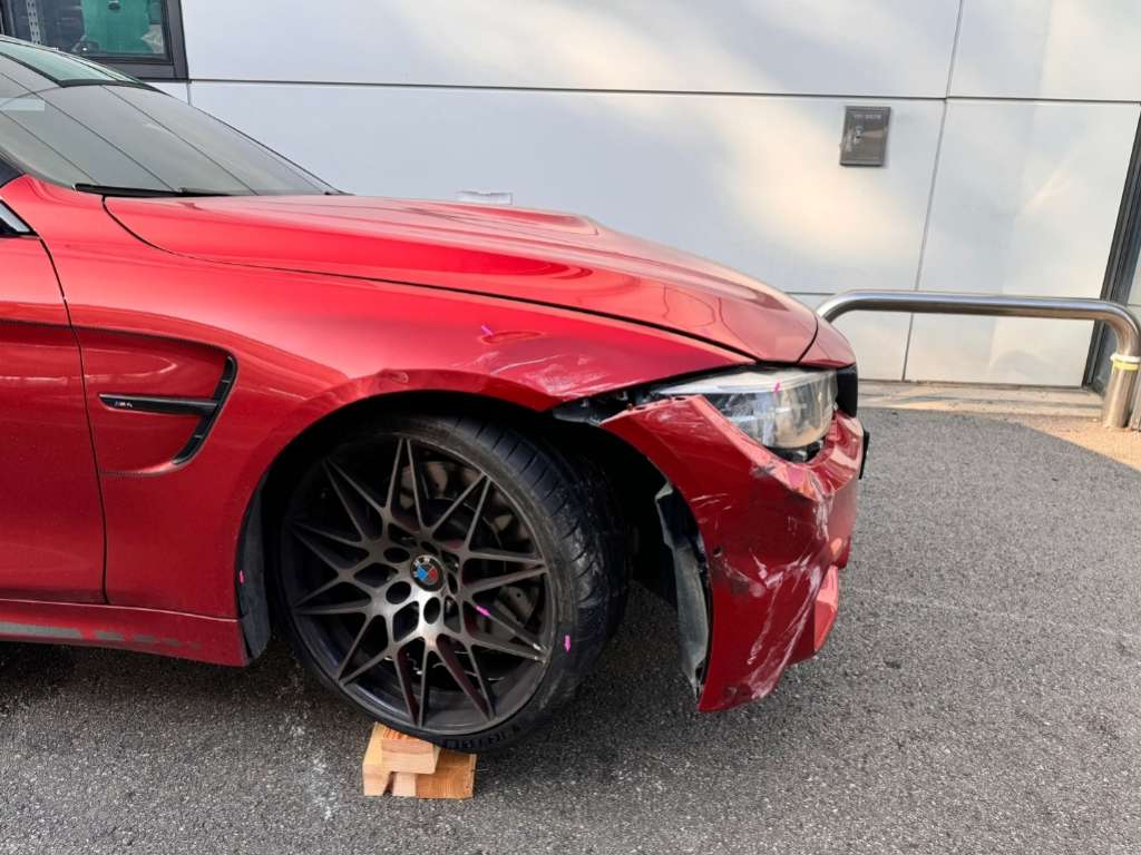 2018 BMW M4 Coupe Competition Package, photograph 2