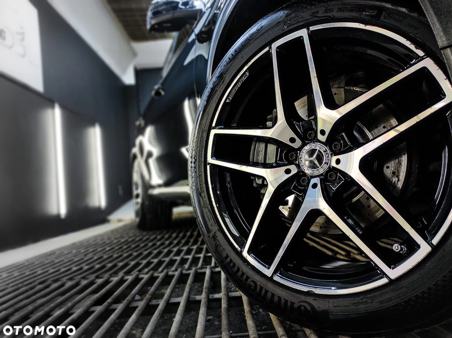 2017 Mercedes-Benz GLE, photograph 9