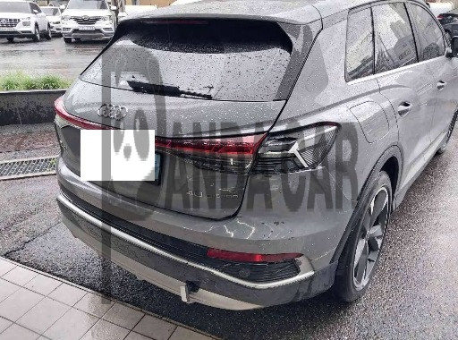 2023 Audi Q4 40 e-tron, photograph 1
