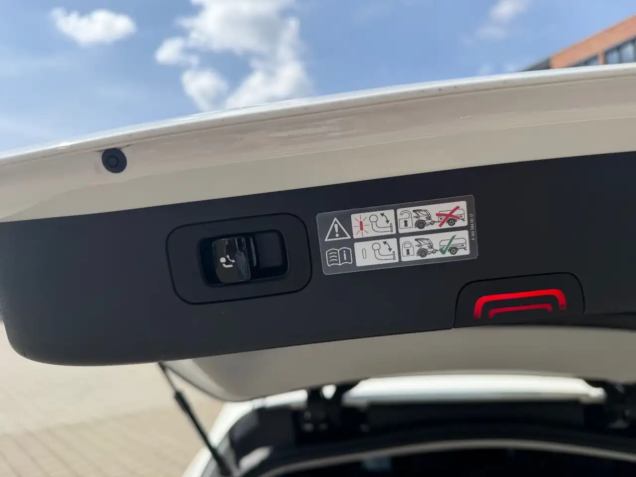 2022 Mercedes-Benz C 220 d T MBUX*Pano*AHK*Ambi*Navi, photograph 11