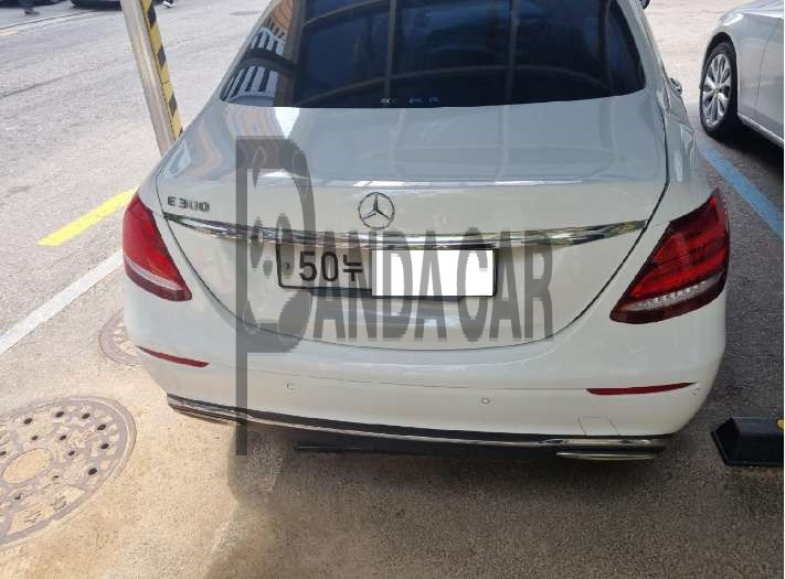 2018 Mercedes-Benz E300, photograph 9