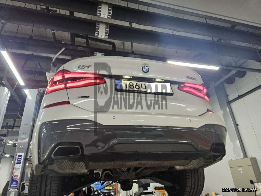 2022 BMW 630i xDrive, photograph 1