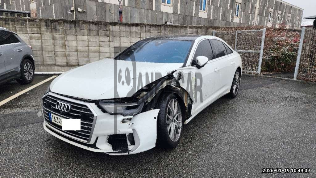 2023 Audi A6 45 TDI quattro, photograph 3
