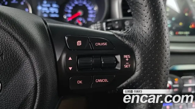 2016 Kia Sorento Diesel 2.0 2WD, photograph 2