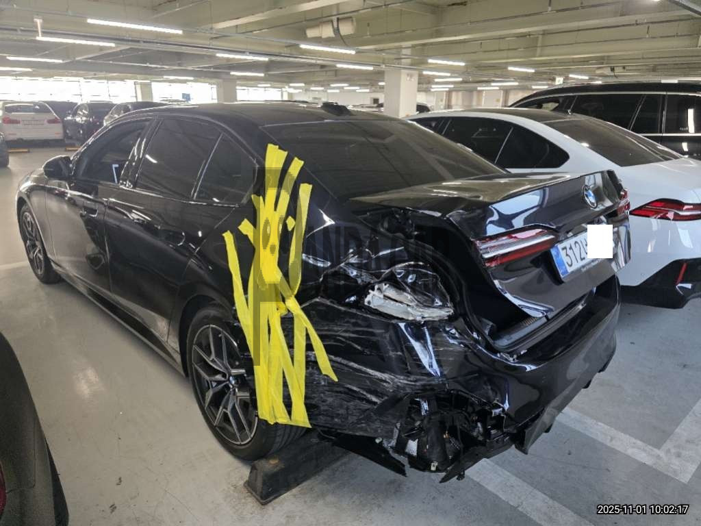 2026 BMW 520i, photograph 10