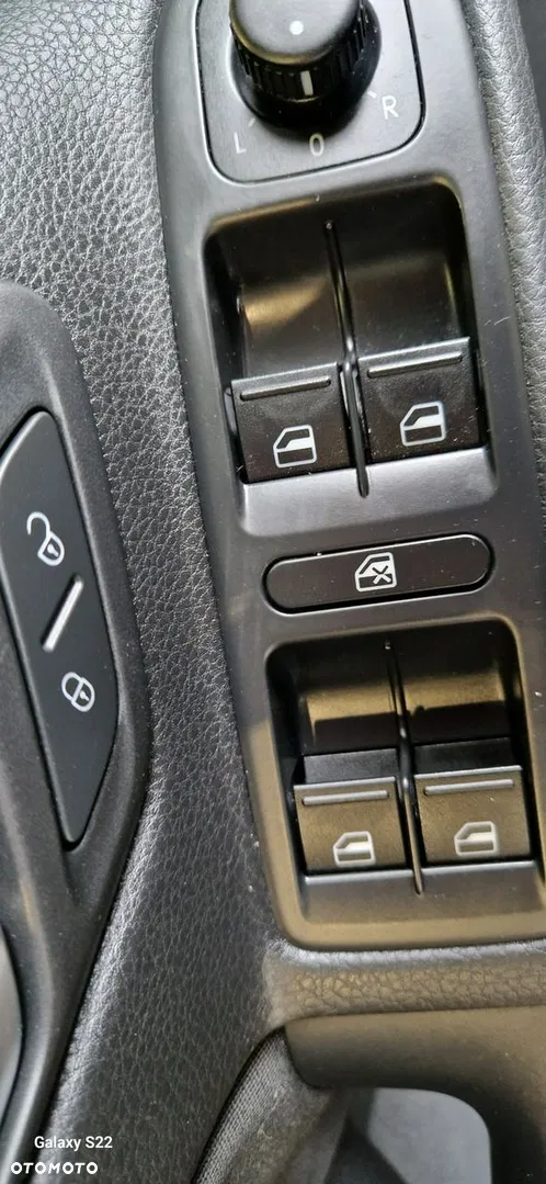 2012 Volkswagen Golf, photograph 12