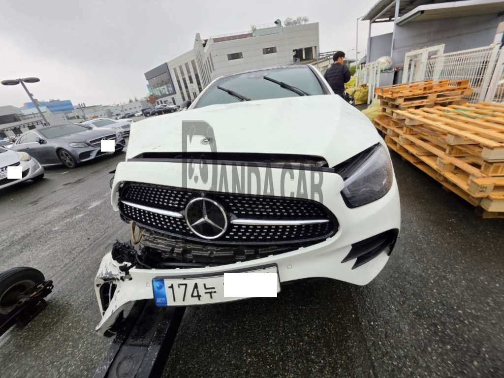 2023 Mercedes-Benz E350 4MATIC, photograph 10