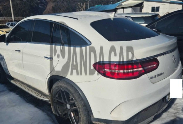 2017 Mercedes-Benz GLE350 d 4Matic Coupe, photograph 2