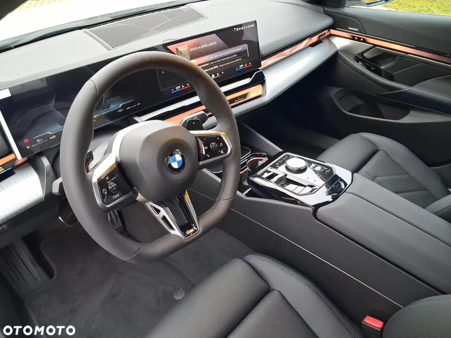 2025 BMW Seria 5, photograph 10