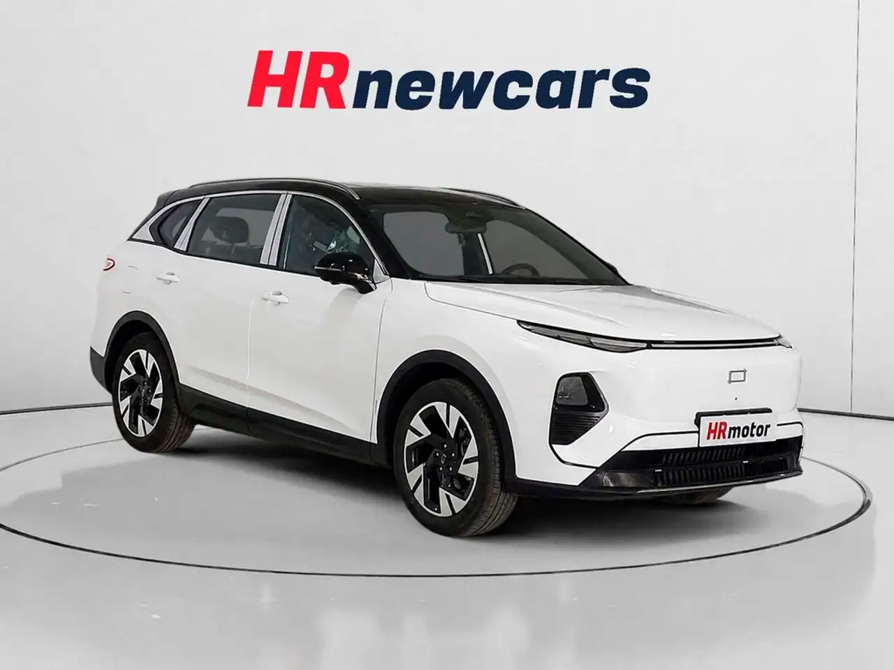 Bestune Joyee 07 1.5 Phev Premium 110 — photo 1 of 28