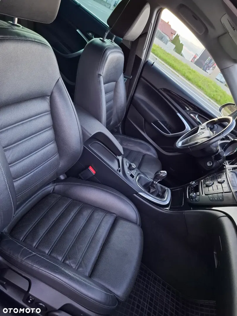 2011 Opel Insignia 2.0 CDTI ecoFLEX Sport, photograph 12