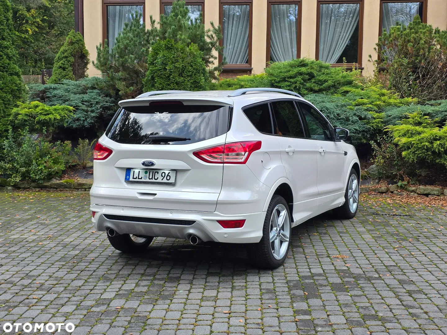 2014 Ford Kuga 2.0 TDCi 4x4 Individual, photograph 5