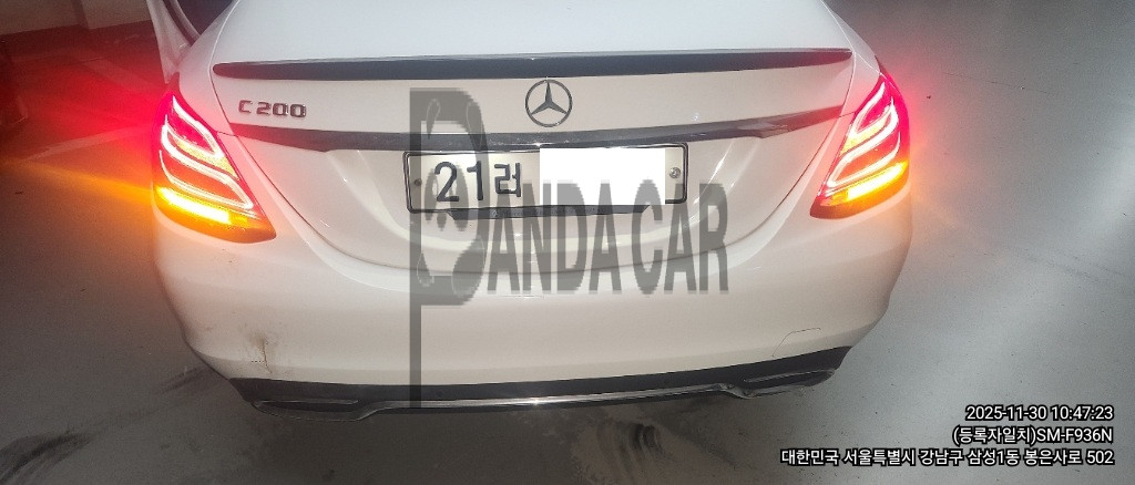 2018 Mercedes-Benz C200, photograph 4