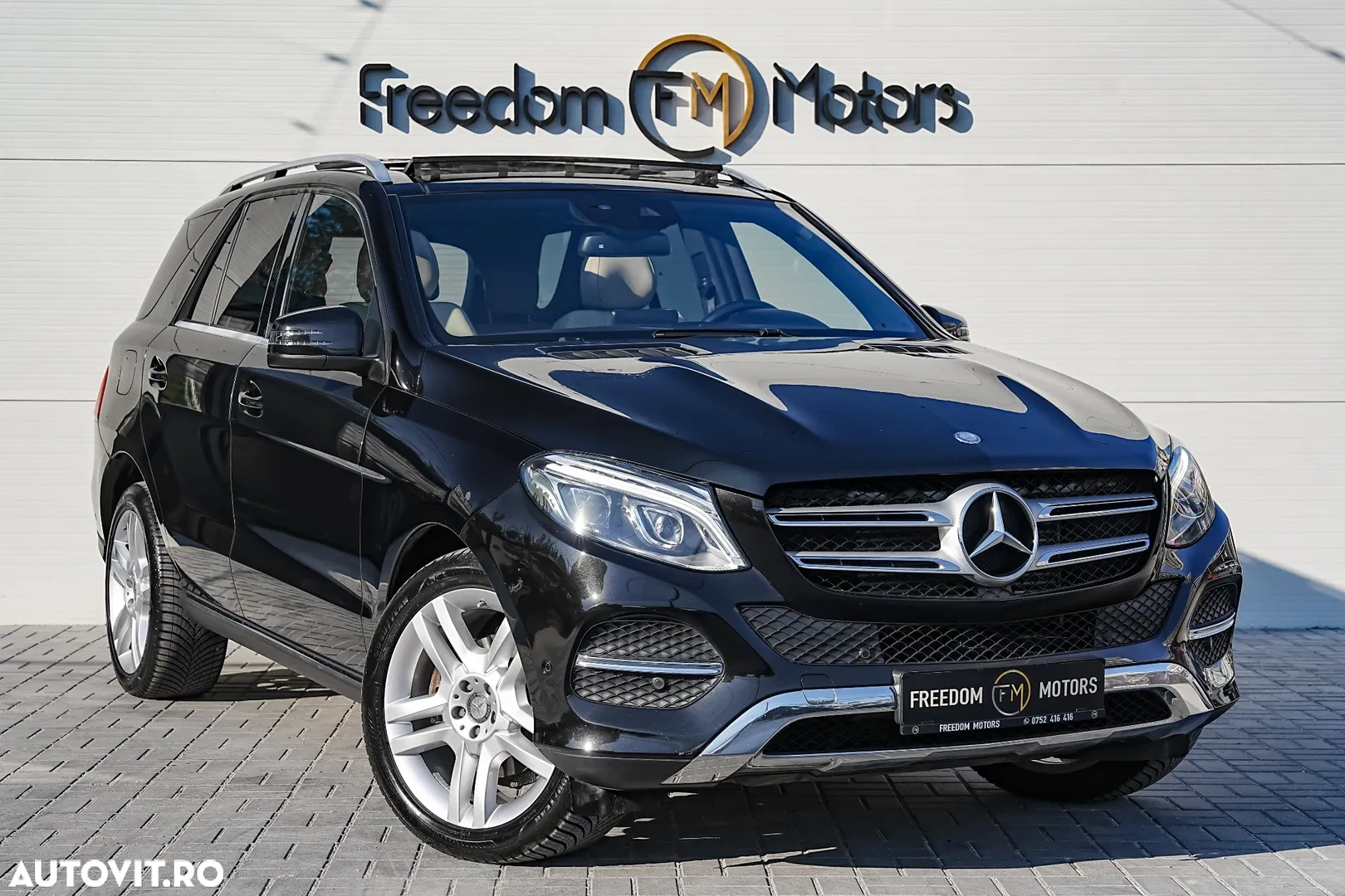 2016 Mercedes-Benz GLE ver-e-8g--dct-amg-line-advanced-plus, photograph 1