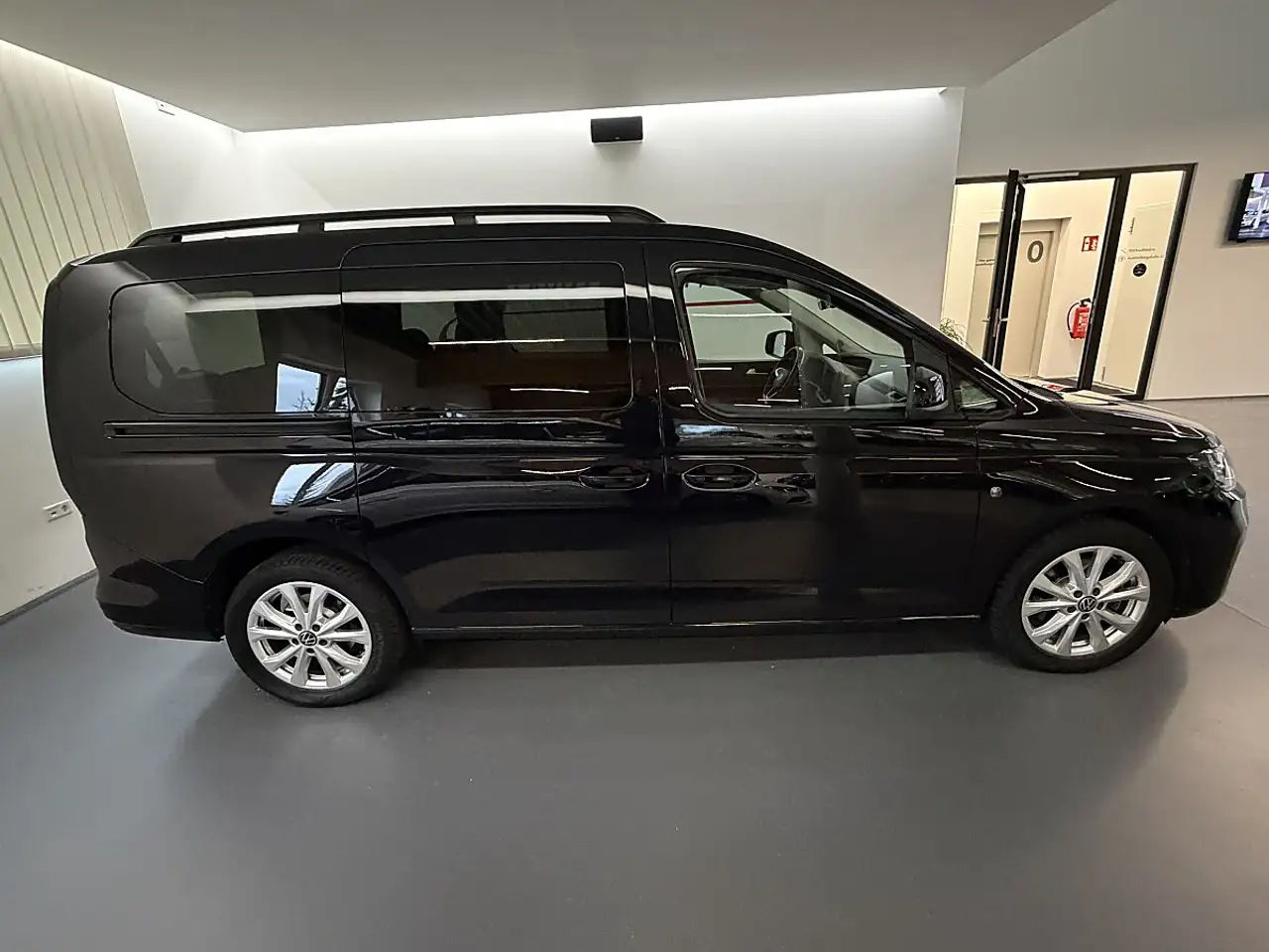 2023 Volkswagen Caddy Maxi 2,0TDI DSG 7 Sitze *NAVI*Tempomat*Rückfahr..., photograph 3