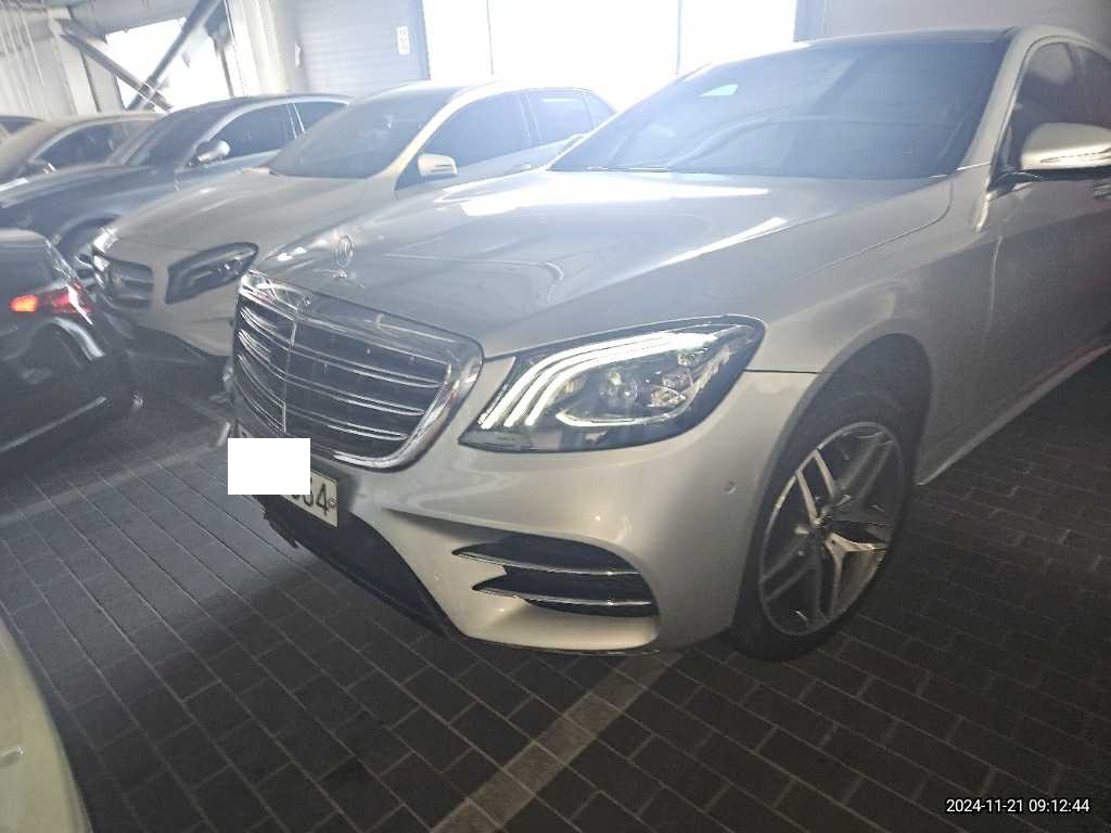 2022 Mercedes-Benz GLE400 d 4MATIC Coupe, photograph 4