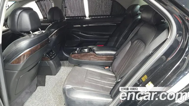 2016 Genesis EQ900 3.8 GDI AWD, photograph 11