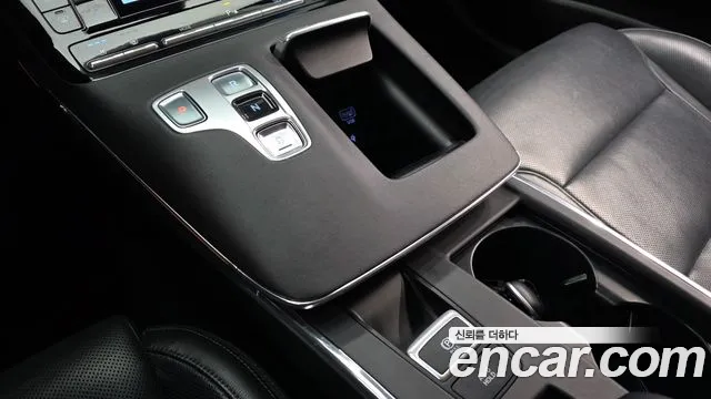 2021 Hyundai Grandeur 2.5, photograph 9