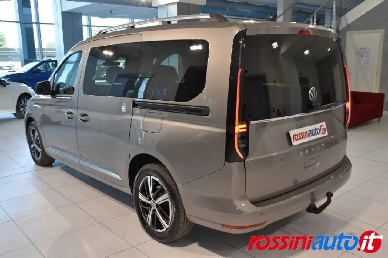 2024 Volkswagen Caddy MAXI 2.0 TDI 122 CV DSG STYLE 5 POSTI + GANCIO, photograph 4