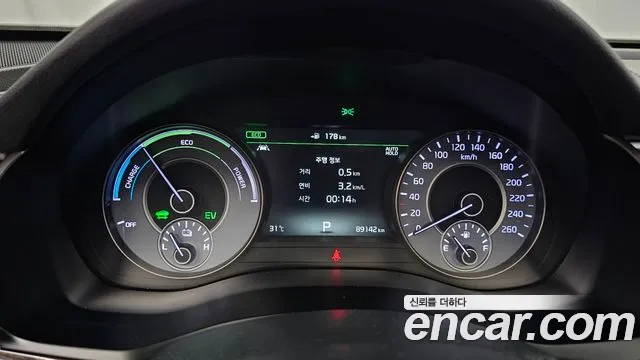 Kia K7 Noblesse Special — photo 1 of 33