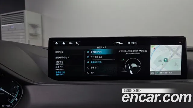 2021 Genesis G80 Gasoline 2.5 Turbo AWD, photograph 2