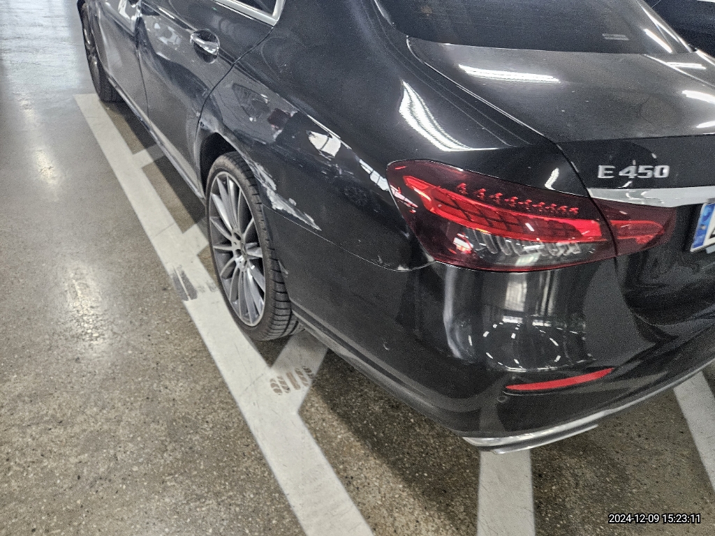 2023 Mercedes-Benz E450 4MATIC, photograph 4