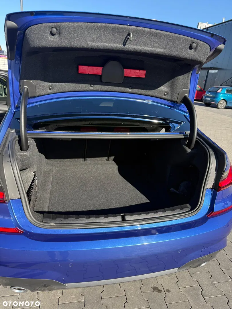 2021 BMW Seria 3 320d mHEV, photograph 12
